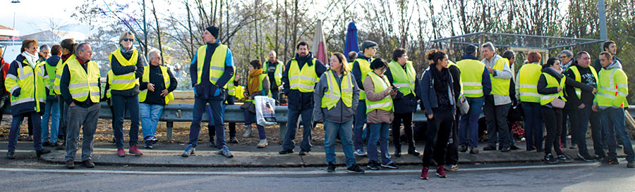 giletsjaunes nuitdebout 3