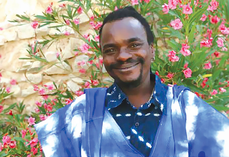 Portrait de l'artiste Segun Ola